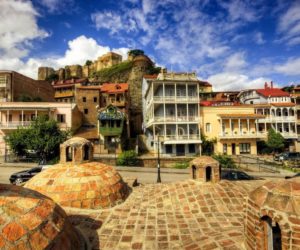 Sernyie-bani-Tbilisi-300x250