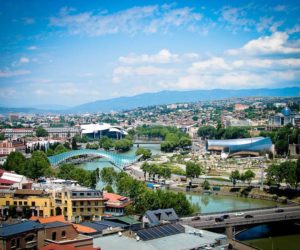 29550786_896182103896127_867534687_n-300x250