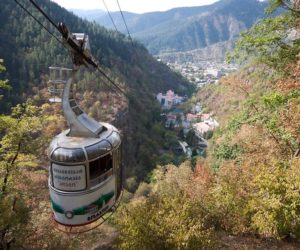 29693037_896182033896134_552055024_o-300x250