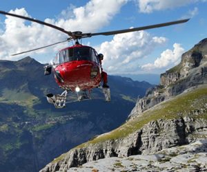 MV5BZDA2MzA2NDgtNjY5My00ZDIwLWE0MTItZDhjMTVjYjg2ZGMzL2ltYWdlL2ltYWdlXkEyXkFqcGdeQXVyMzY0MzA4ODA-._V1_SX888_CR00888499_AL_-300x250