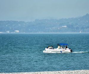 morskie-progulki-v-batumi2-300×250